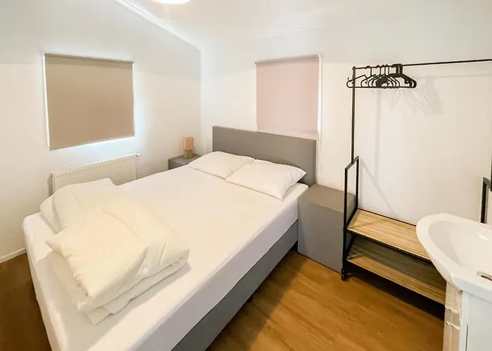 Camping Stunning Stacaravan In 3*